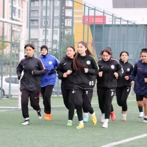 Vangucu Kadin Futbol Takimi 1 Lig Hedefliyor