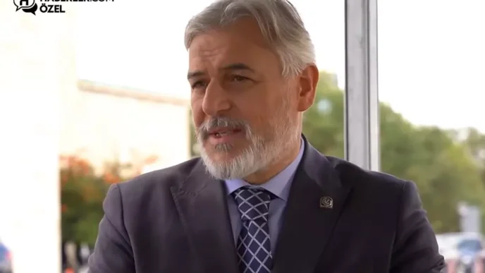 Yeniden Refahtaki istifalara iliskin Mehmet Altinozden carpici degerlendirme