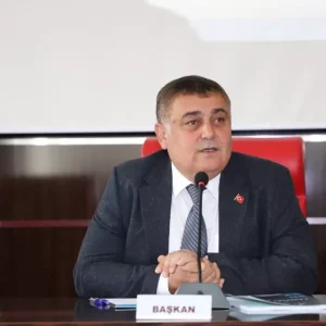 chp den istifa eden isa yildirim ak parti ye 19183897 4691 amp