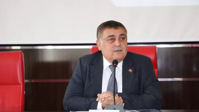 CHP'den istifa eden İsa Yıldırım: AK Parti'ye geçmeye niyetim var 7 chp den istifa eden isa yildirim ak parti ye 19183897 4691 amp