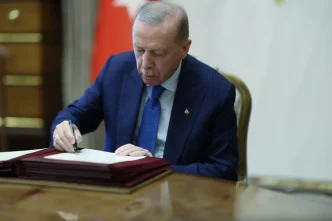 Cumhurbaşkanı Erdoğan'ın masasındaki İstanbul anketi 12 cumhurbaskani erdogan in masasindaki istanbul 19184983 593 amp