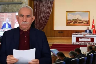dem partili buldan komisyondan imrali ya 5 kisi 19137470 6587 amp