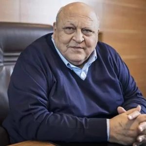 is insani abdullah kigili acik acik uyardi 6 ay 19149096 2130 amp