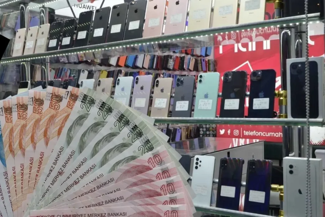 Vergi düzenlemesi sonrası telefon fiyatları düşecek! İşte etiketleri değişecek modeller 2 vergi duzenlemesi sonrasi telefon fiyatlari 19184790 4490 amp